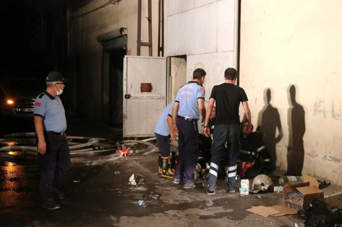 İplik atölyesinde çıkan yangın söndürüldü