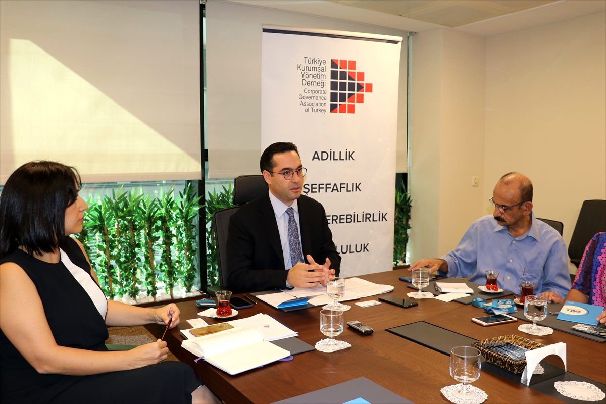 "Kurumsal yönetim farkındalığı artmalı"