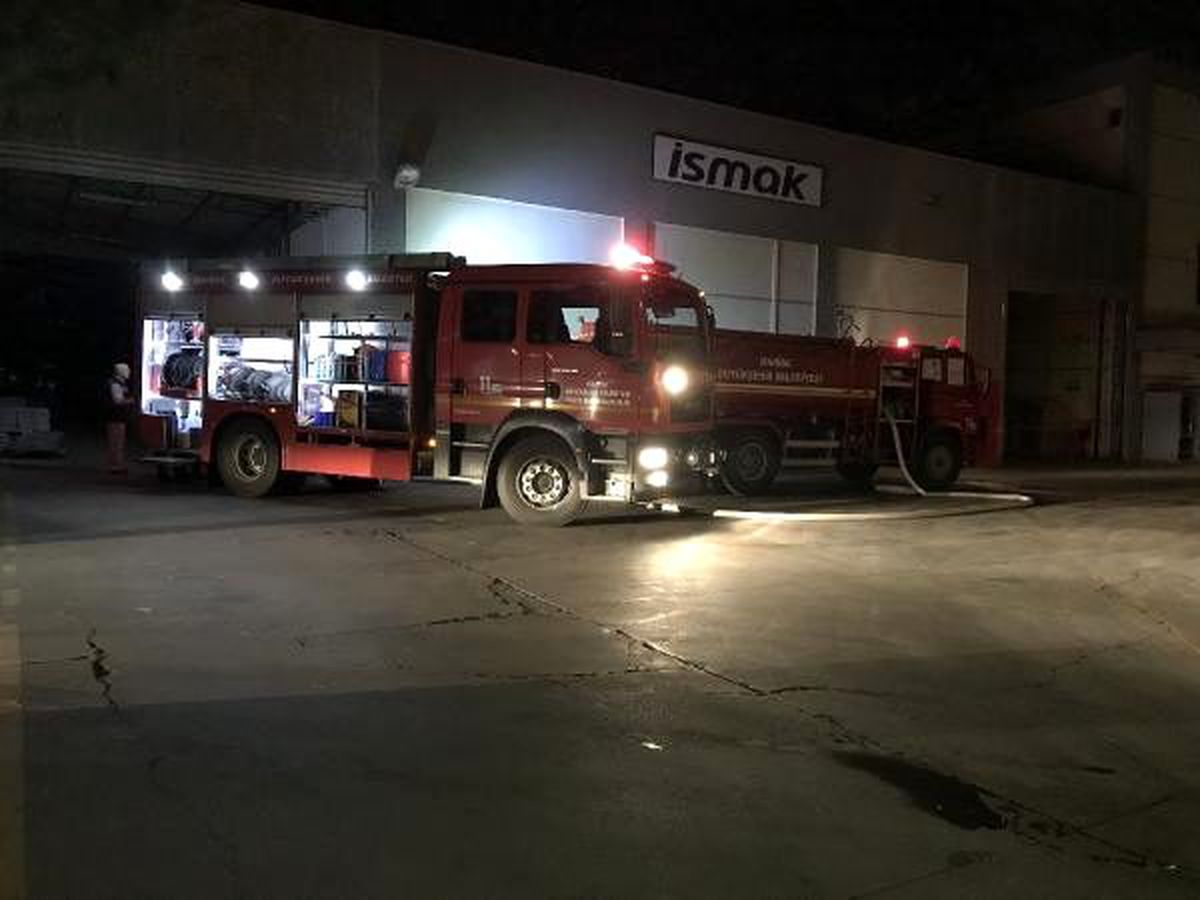 Manisa\'da fabrika yangını