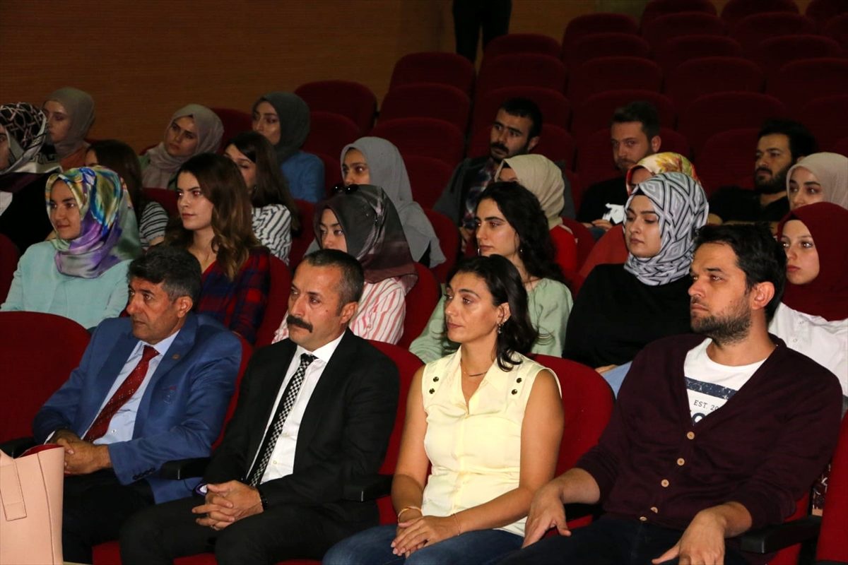 Stajyer öğrencilere yönelik "Uyum Toplantısı"