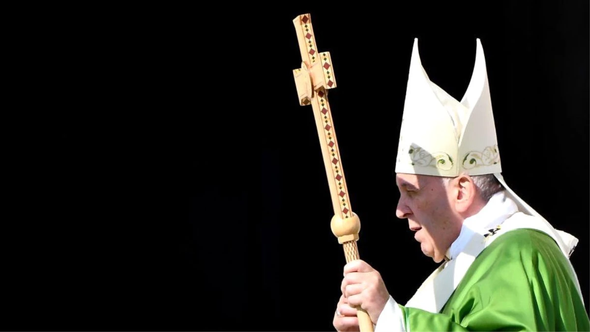 Vatikan, "Papa Francesco şeytanın adamı" diyen derneğe kayyum atadı