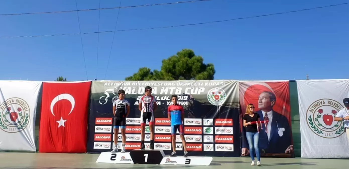 Yalova MTB CUP Dağ Bisikleti Yarışlarından 4 Altın Madalya