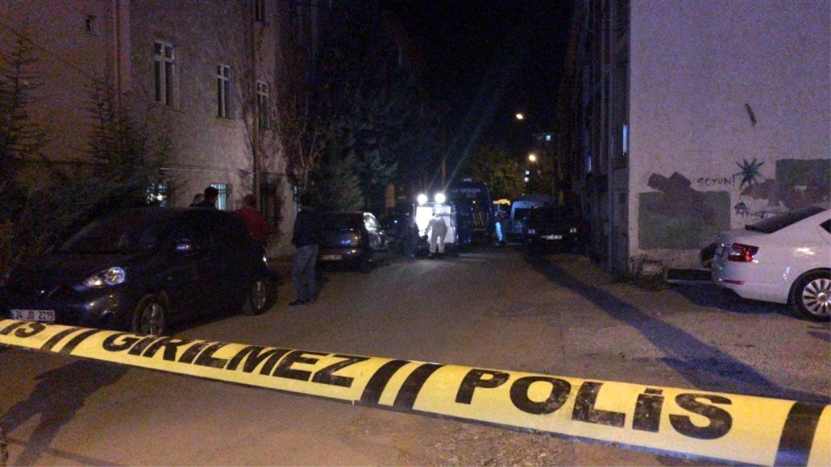 Adana\'da polis servisine saldırı düzenleyen 2 terörist öldürüldü
