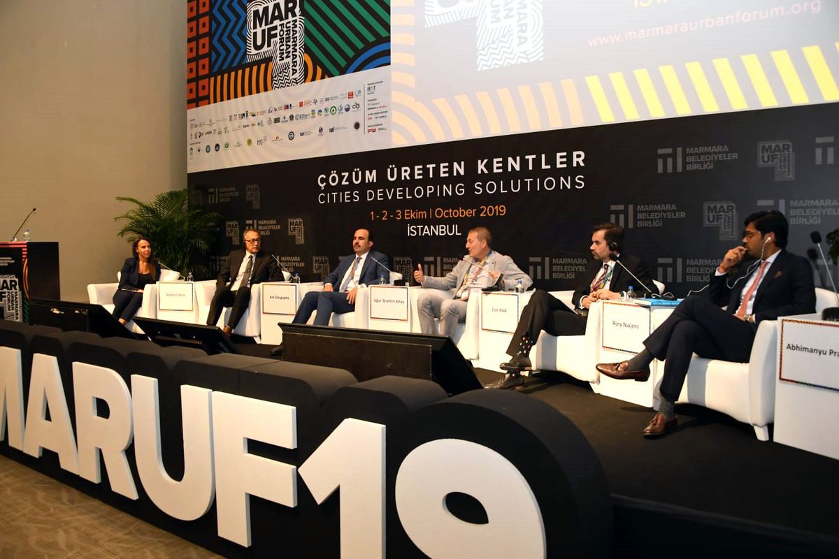 Başkan Altay, Marmara Uluslararası Kent Forumuna Katıldı