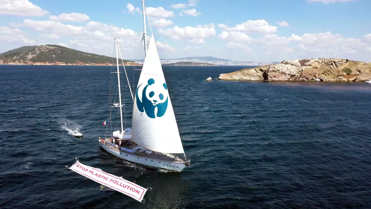 Blue Panda İstanbul\'dan İzmir\'e yelken açtı