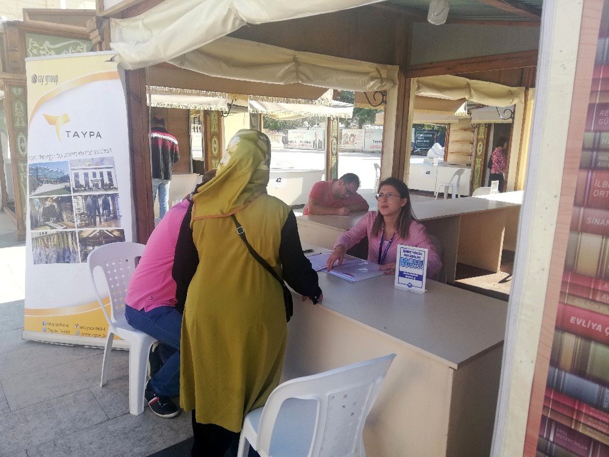 Büyükçekmece\'de iş arayan vatandaşlara büyük kolaylık