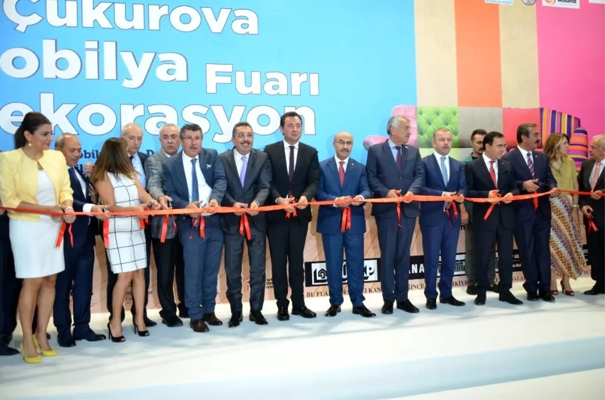 Çukurova Mobilya ve Dekorasyon Fuarı açıldı