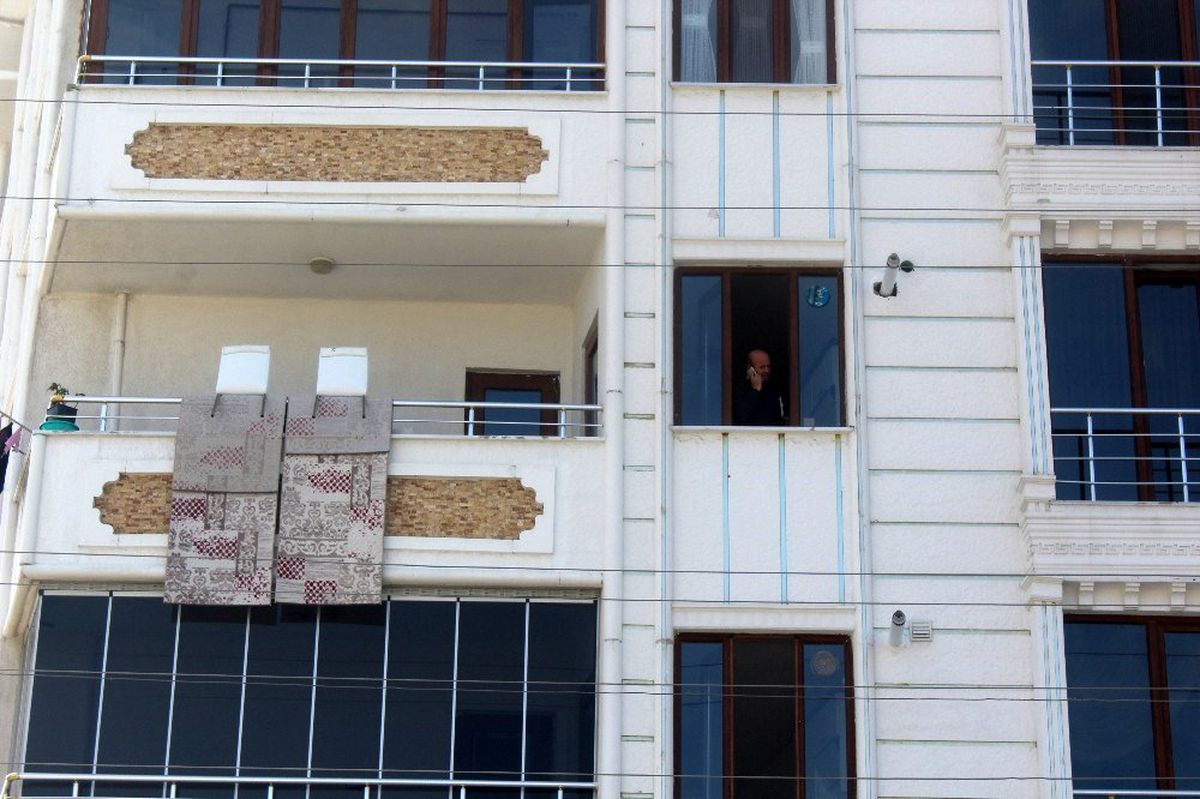 Elektrik akımına kapılan işçi ağır yaralandı