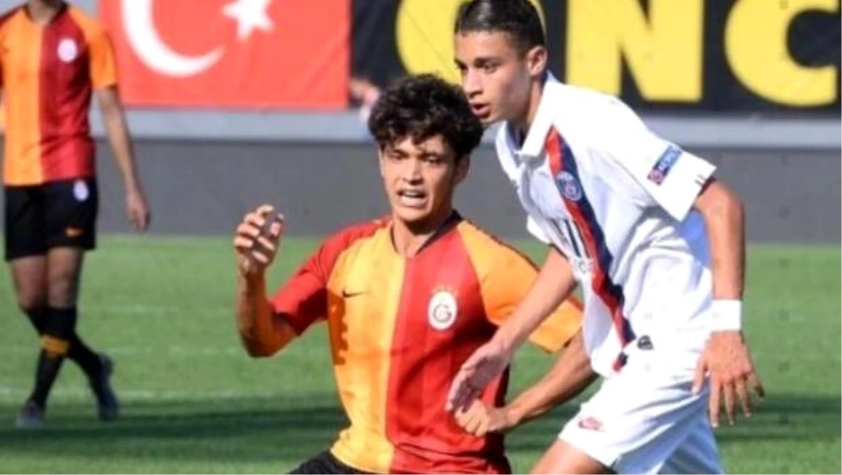 Galatasaray U19 takımı PSG\'ye farklı mağlup oldu