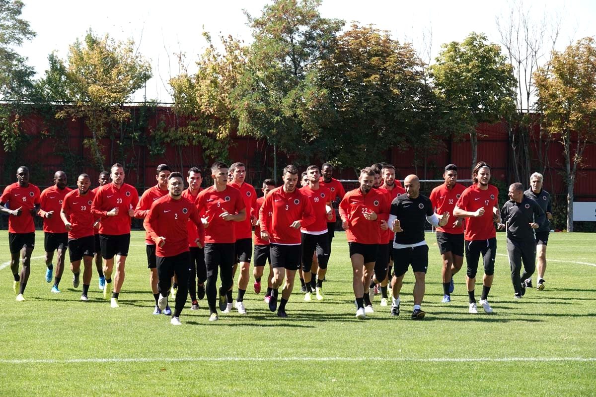 Gençlerbirliği, Galatasaray maçı hazırlıklarına başladı