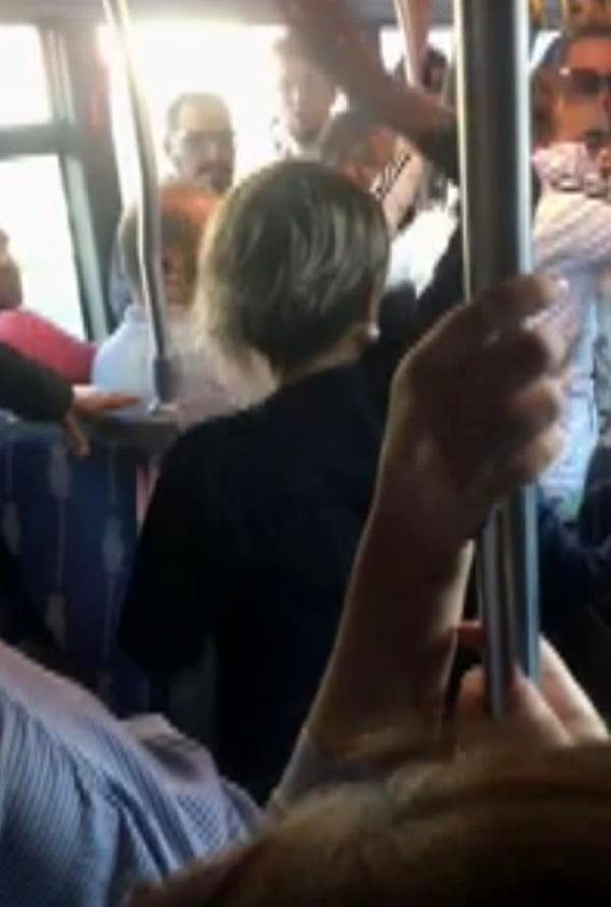 Metrobüsteki kavga kamerada