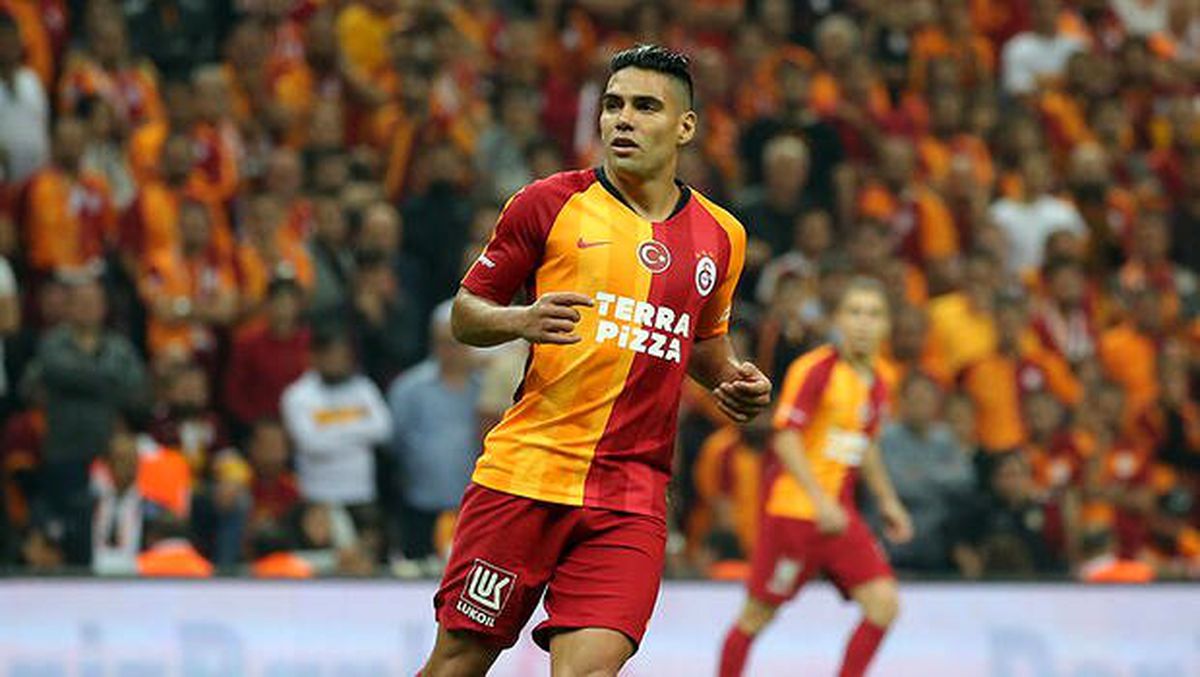 PSG\'yi Falcao avlayacak