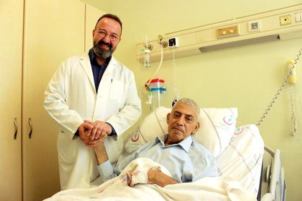 Suriyeli kanser hastası, antalya\'da ilk kez uygulanan teknikle sağlığına kavuştu