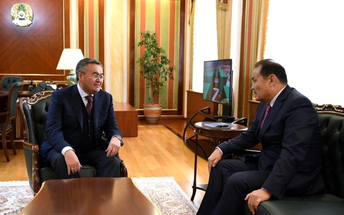 Türk Konseyi Genel Sekreteri, Kazakistan Dışişleri Bakanı ile bir araya geldi