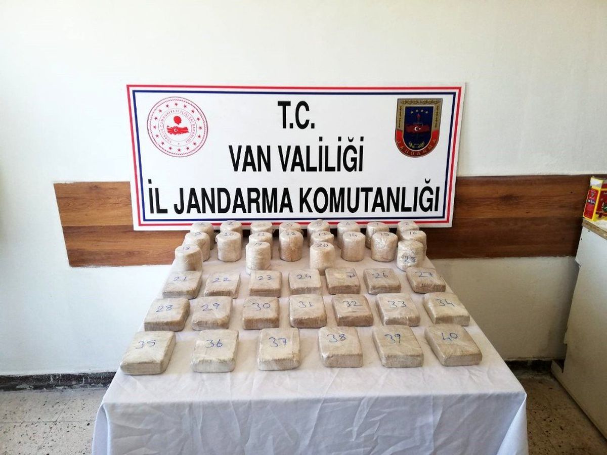 Van\'da 20 kilo 503 gram eroin ele geçirildi
