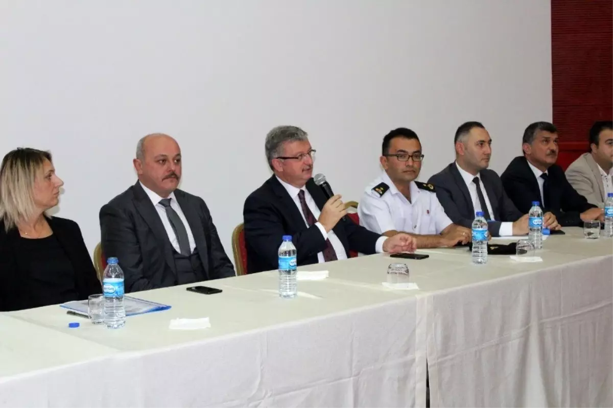 Yaran: "Muhtarlar, vatandaşların devlete en yakın kapısıdır"