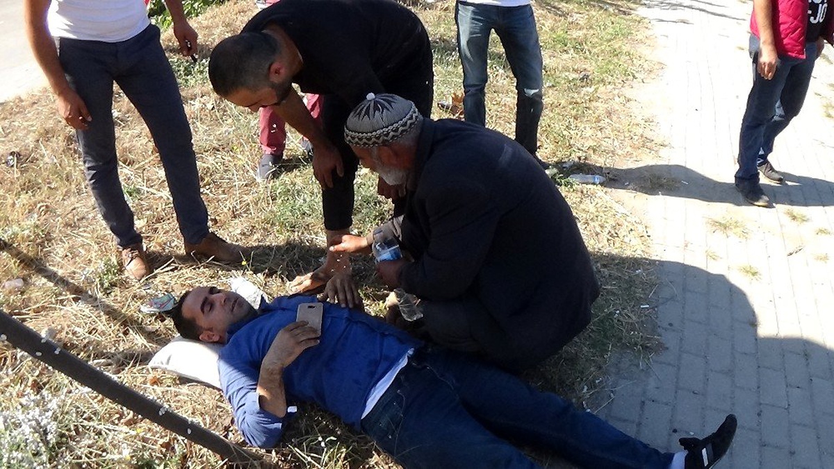 Yola yağ döküldü, araçlar birbirine girdi: 1 yaralı