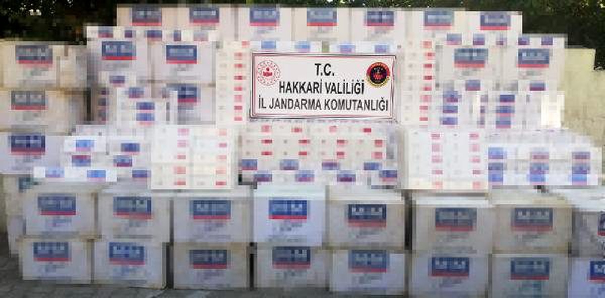 Yük hayvanları ve arazide 52 bin 500 paket kaçak sigara ele geçirildi