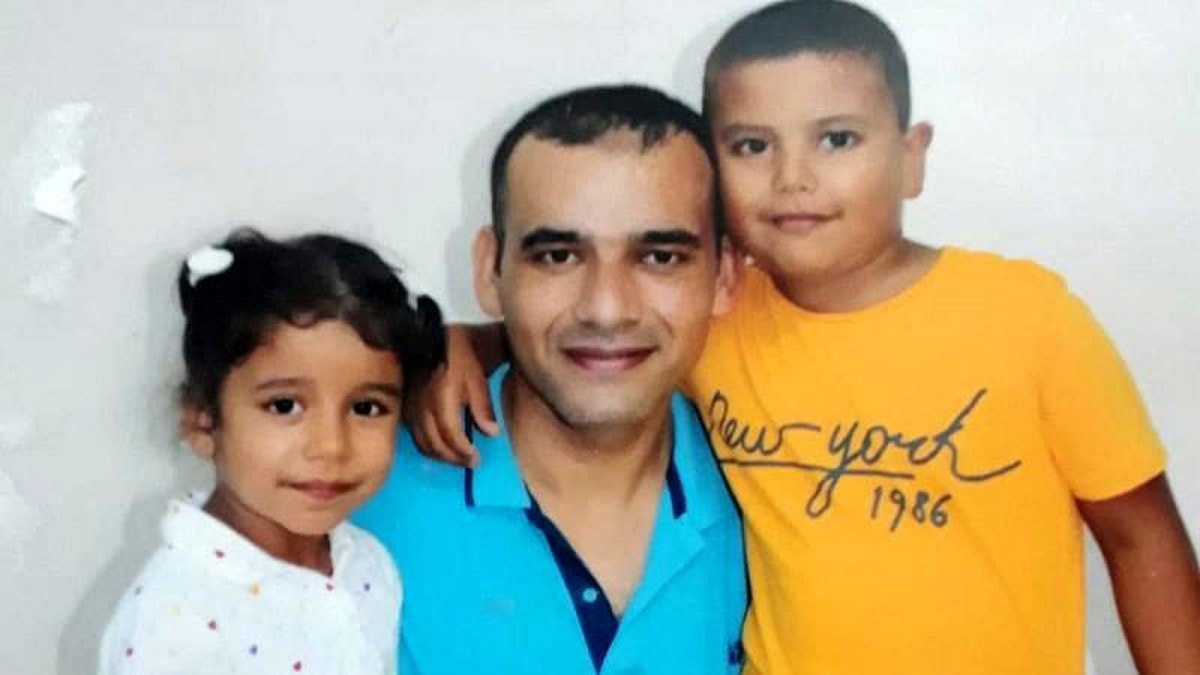 Ahmet, kanser hastalığını babası ile yenmek için bekliyor