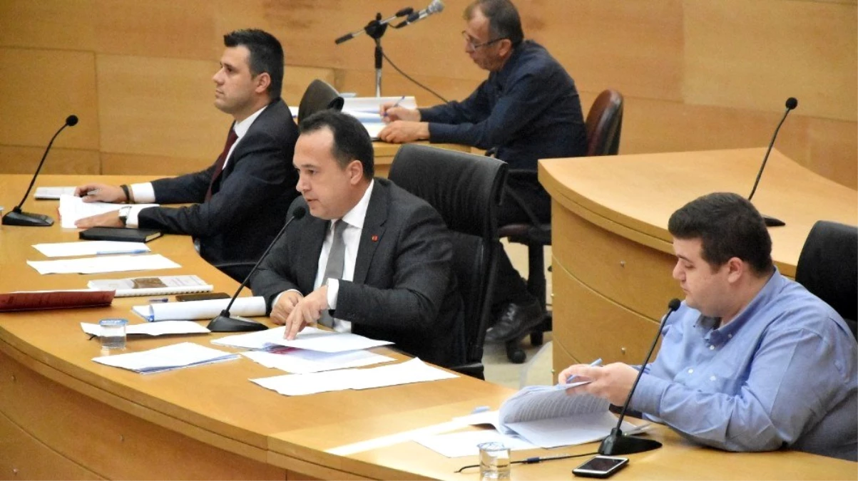 Akhisar Belediyesi kira parasına araç sahibi olacak