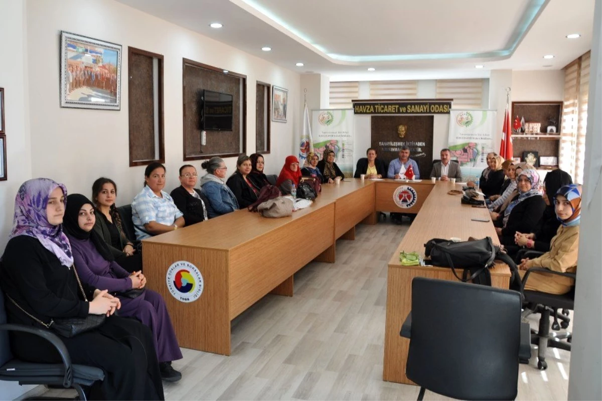 Başkan Özdemir: "Bayanlara destek vermek bizlere onur verir"