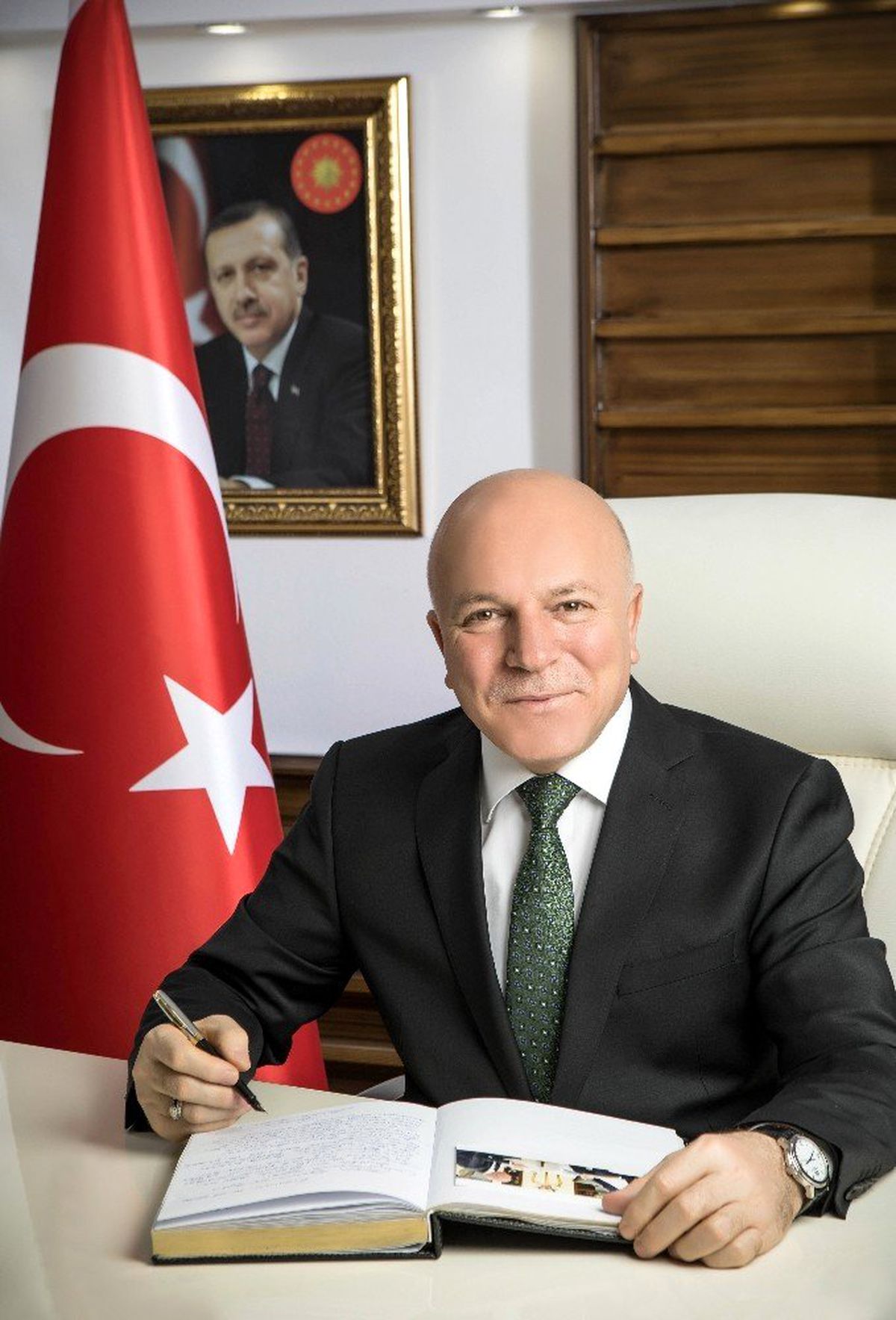 Başkan Sekmen\'den Camiler ve Din Görevlileri Haftası mesajı