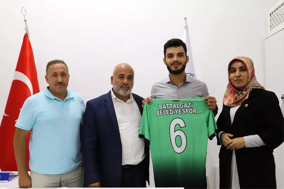 Battalgazi Belediyespor 6 oyuncuyu kadrosuna kattı