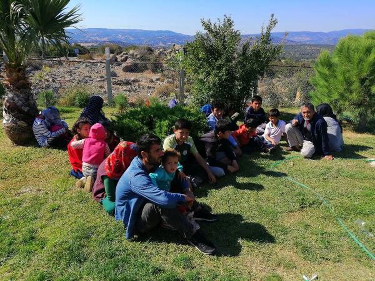 Çanakkale\'de 24 kaçak göçmen yakalandı