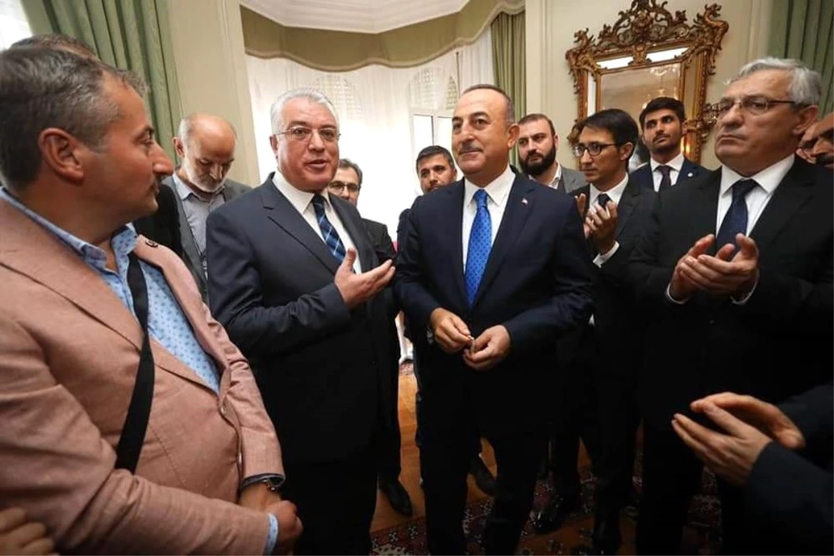 Dışişleri Bakanı Çavuşoğlu, Strasbourg\'ta DATÜB ile görüştü