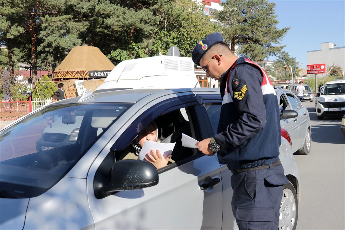 Erciş\'te yaya önceliği uygulaması yapıldı
