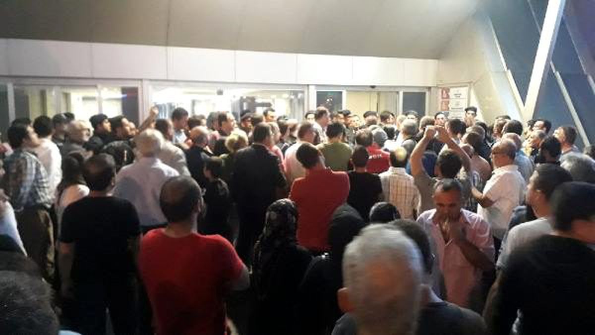 Gaziosmanpaşa belediyesi\'ne protesto