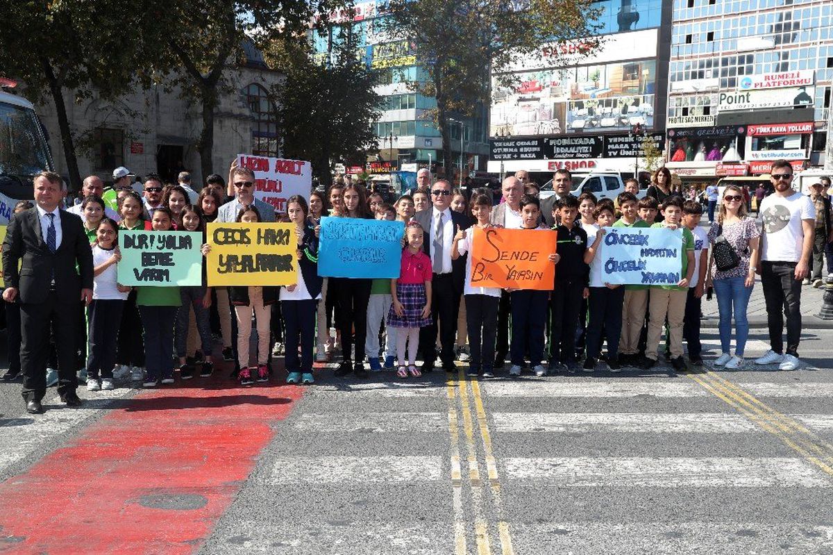 Gaziosmanpaşa\'da "Öncelik Hayatın, Öncelik Yayanın" etkinliği düzenlendi
