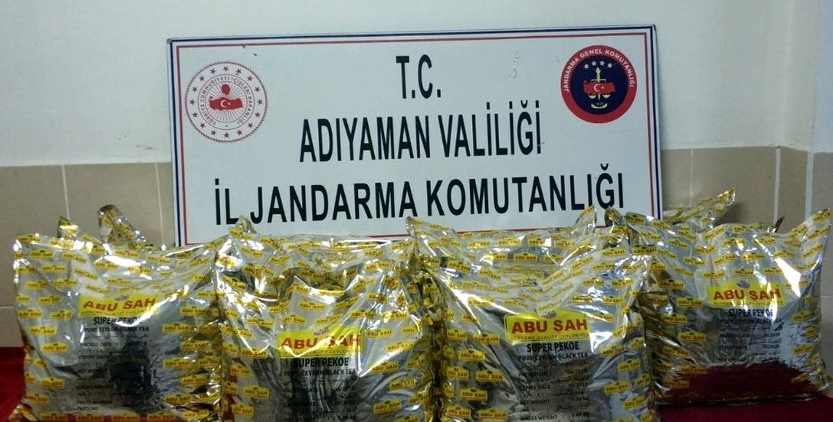 Gümrük kaçağı çay ele geçirildi