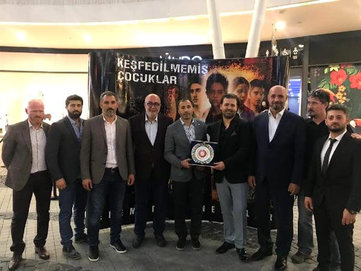 Judo öğretisi sinemada; \'keşfedilmemiş çocuklar\'ın galası yapıldı