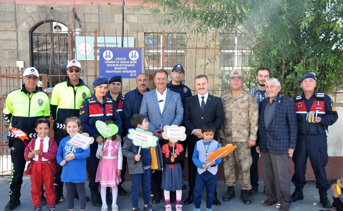 Pasinler\'de Yaya Güvenliğinin Nöbetçisiyiz etkinliği düzenlendi