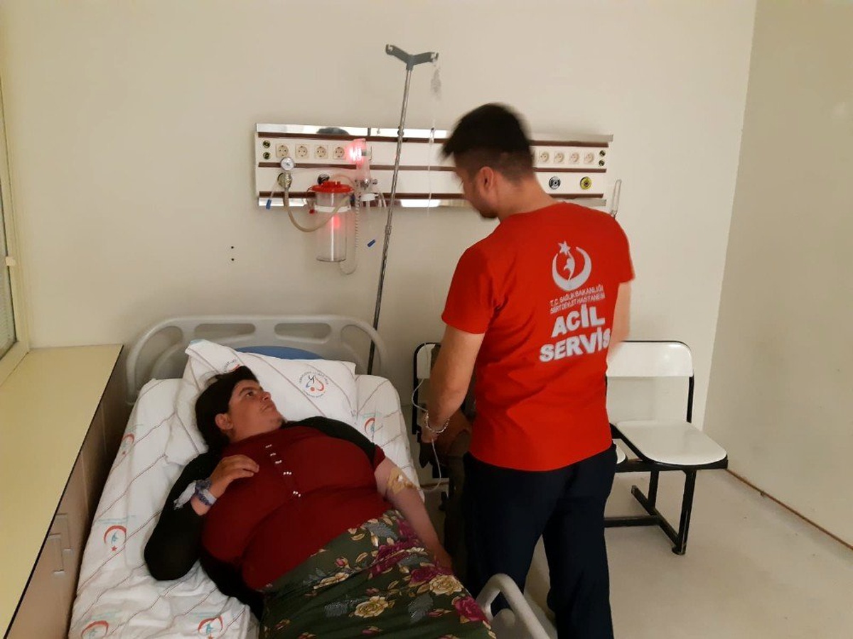 Siirt\'te akrebin soktuğu kadın tedavi altına alındı