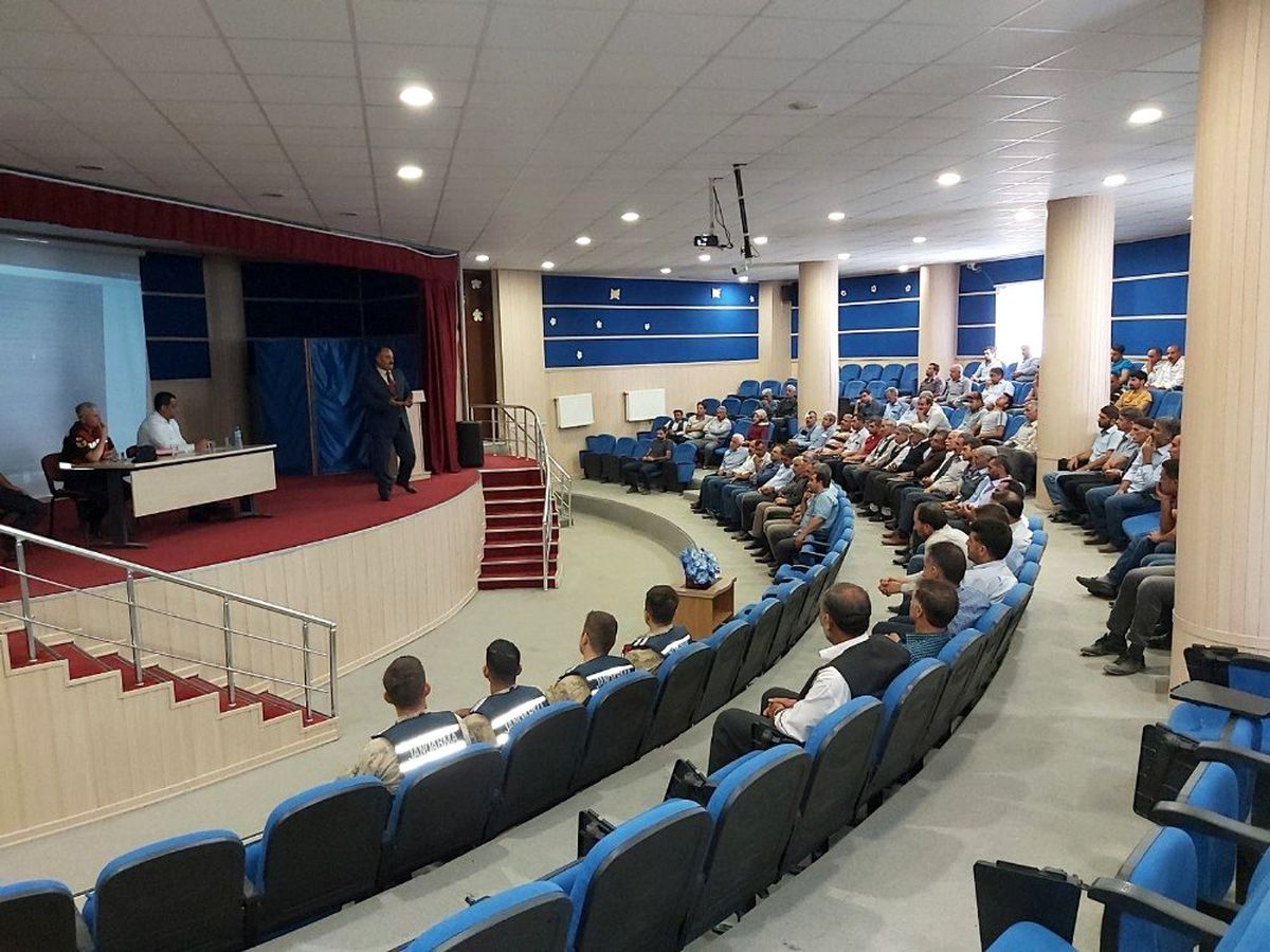 Sincik\'te okul servis sürücülerine eğitim