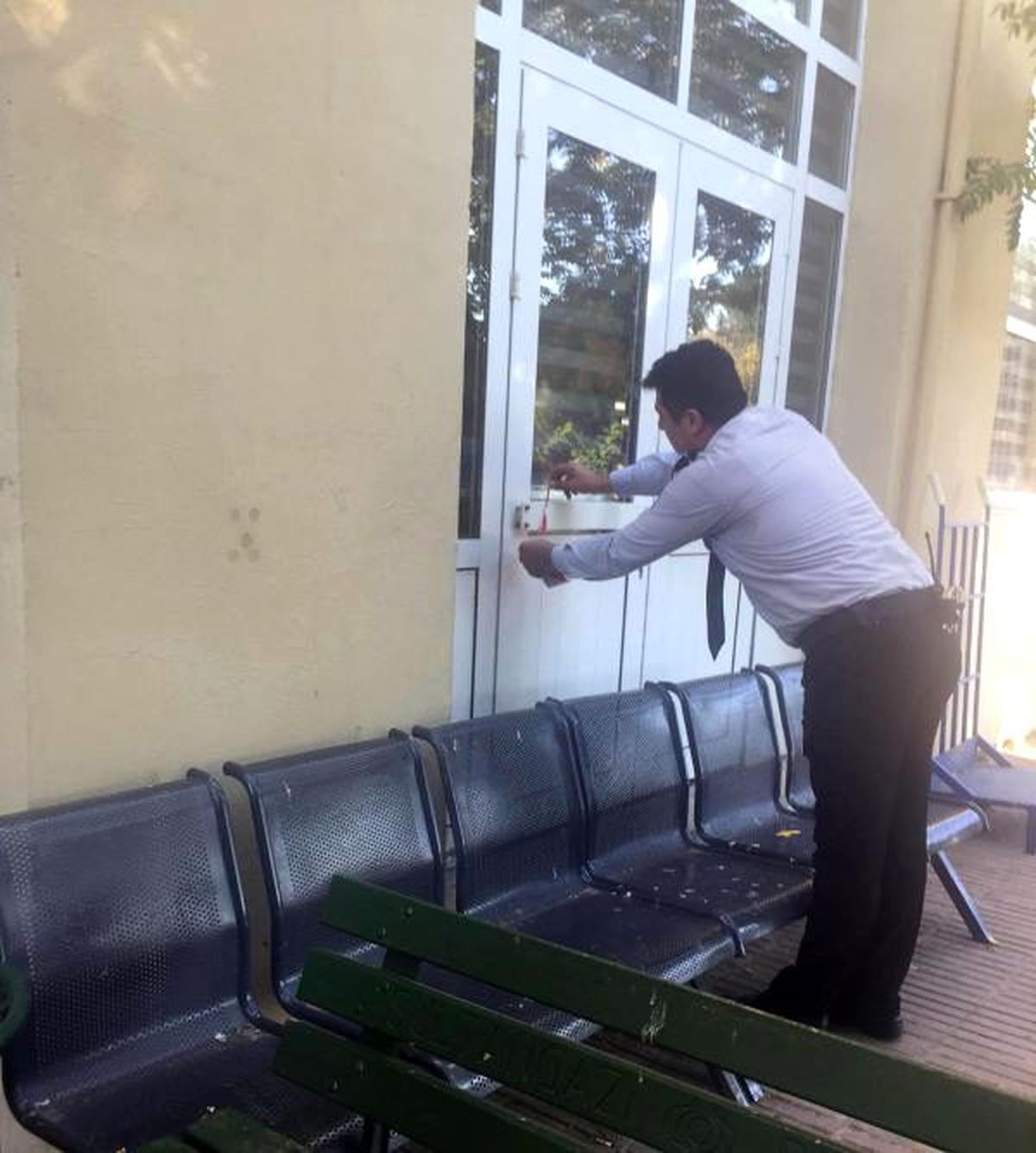 Tekirdağ\'da, depremde kolonları patlayan üniversite binası boşaltıldı