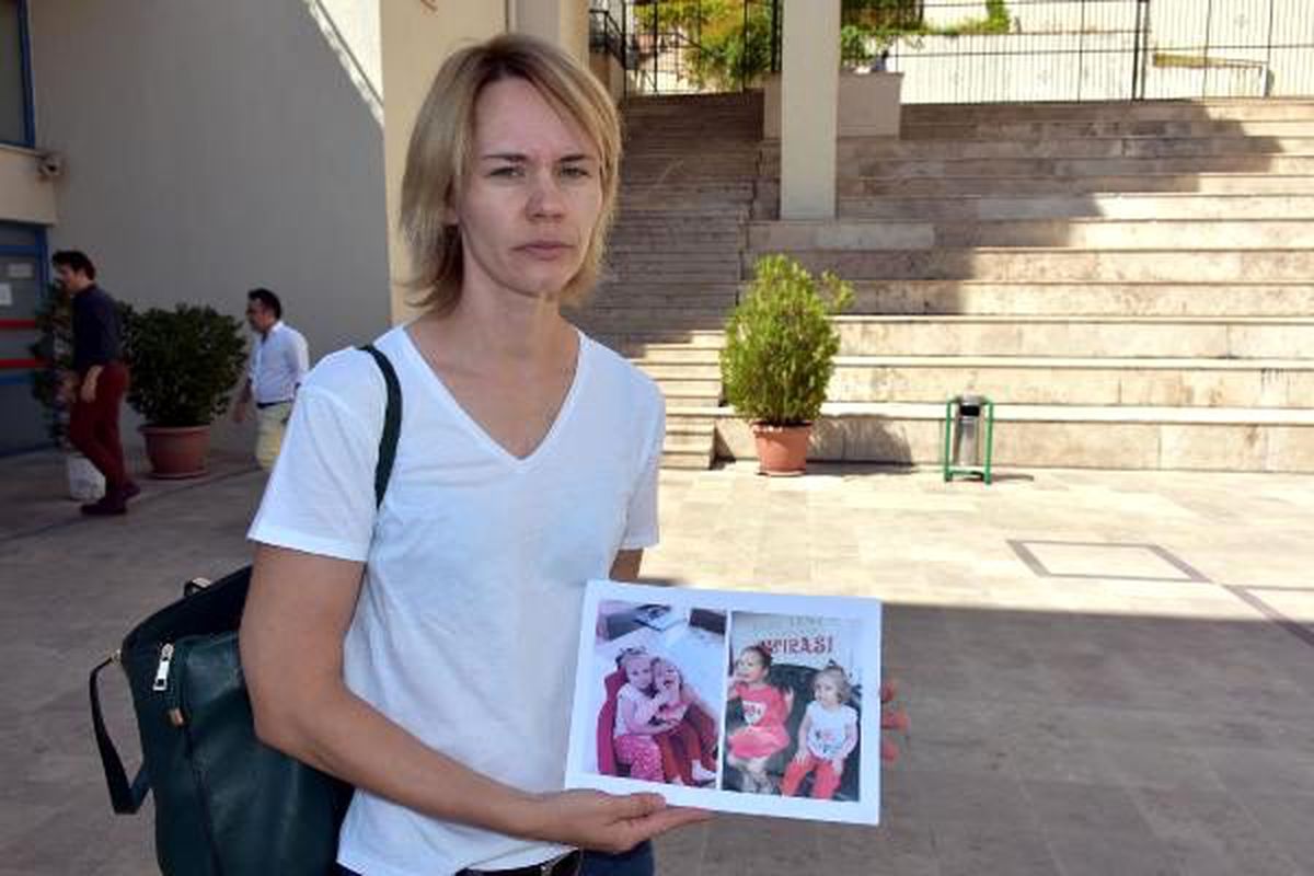 Ukraynalı anne çocuklarına kavuşamadan ankara\'ya döndü