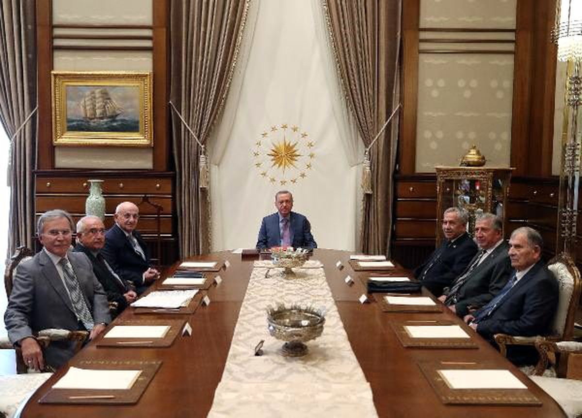 Yüksek istişare kurulu toplandı
