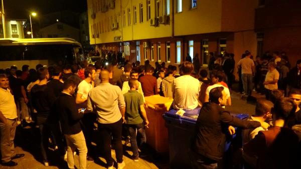 16 yaşındaki çocuğun cinsel istismarına halk tepkisi