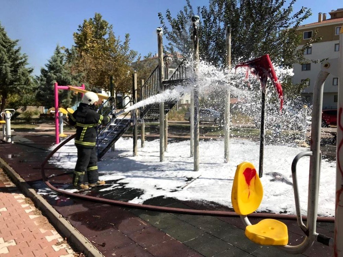Aksaray\'da çocuk parkı kundaklandı