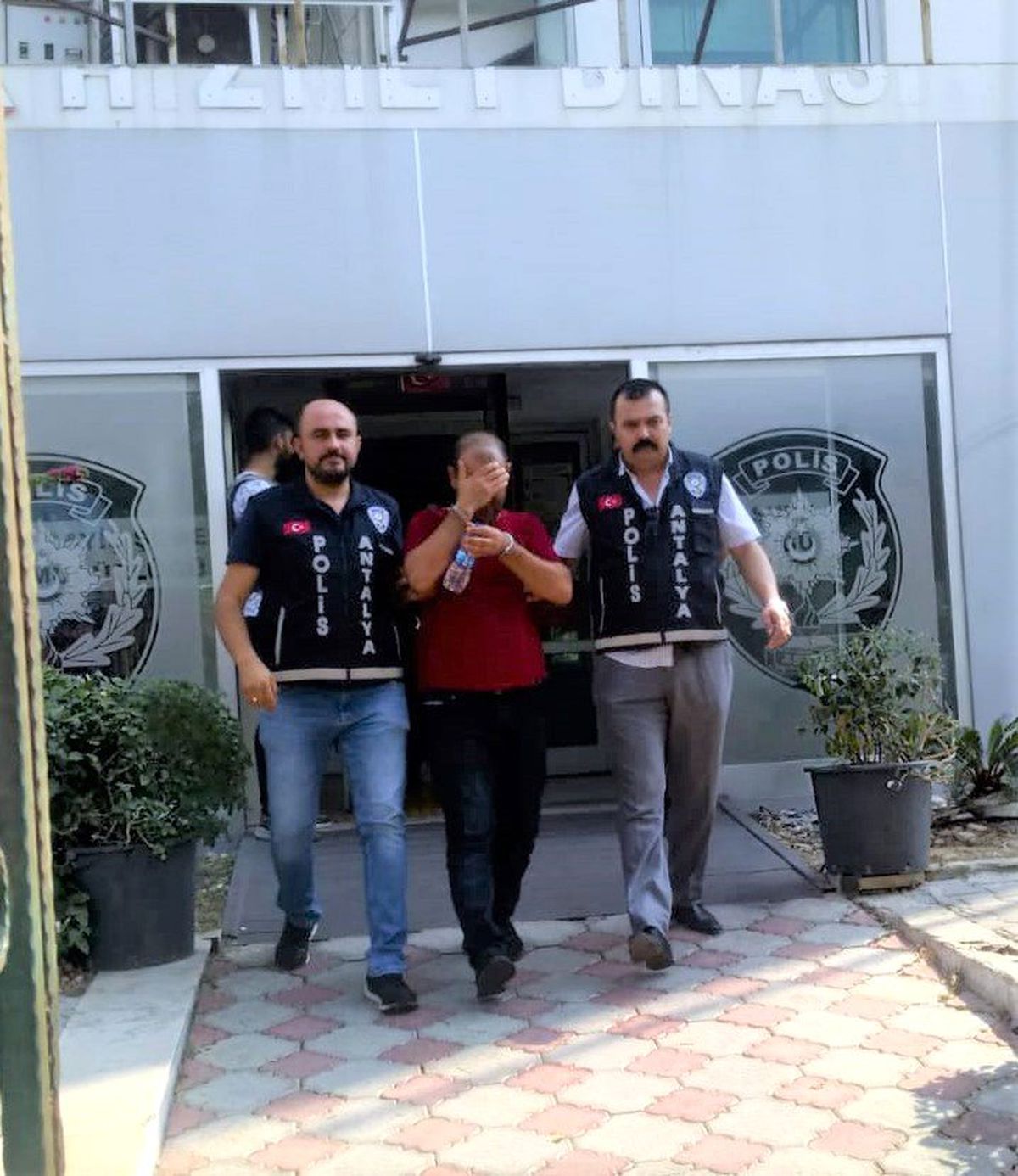 Antalya\'da inşaatlardan siparişle hırsızlık