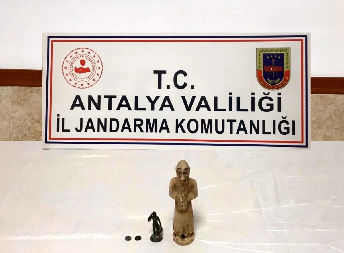Antalya\'da tarihi eser operasyonu