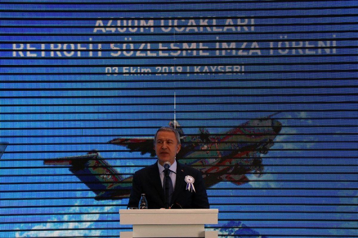 Bakan Akar, ABD\'li mevkidaşı Esper ile görüşecek