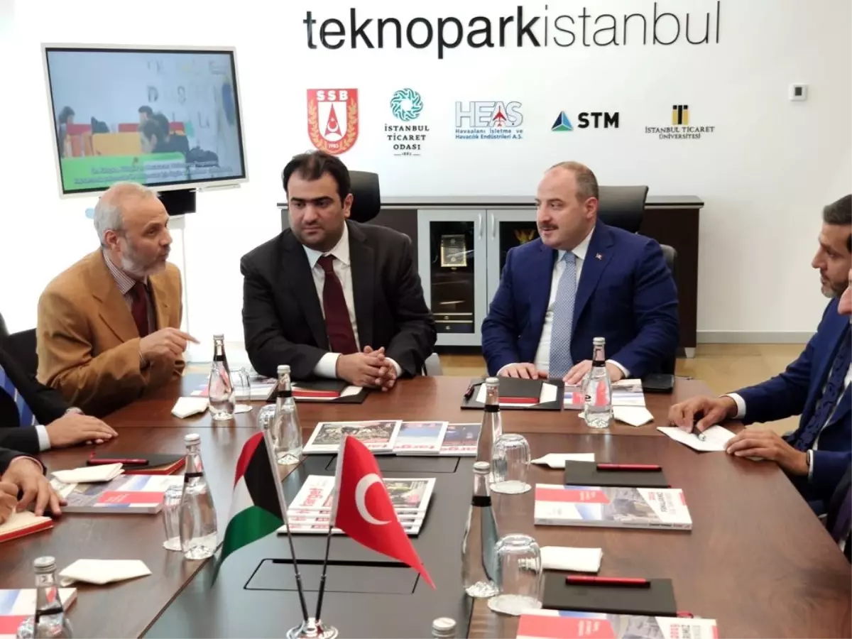 Bakan Varank, Kuveytli mevkidaşı Al-Roudan\'ı Teknopark İstanbul\'da ağırladı