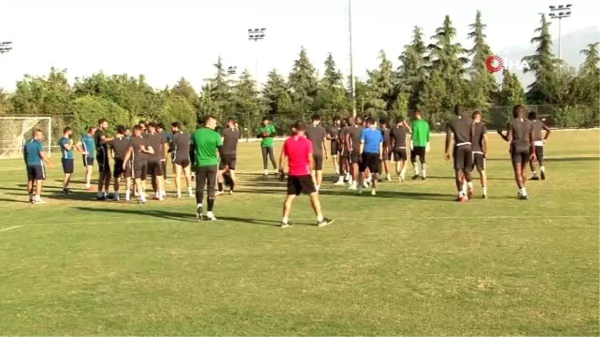 Denizlisporlu futbolcu Oğuz Yılmaz: "Bizi kolay yenemeyeceklerini düşünüyorum"