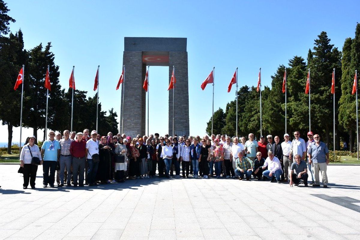 Emeklilerden Başkan Genç\'e Çanakkale teşekkürü
