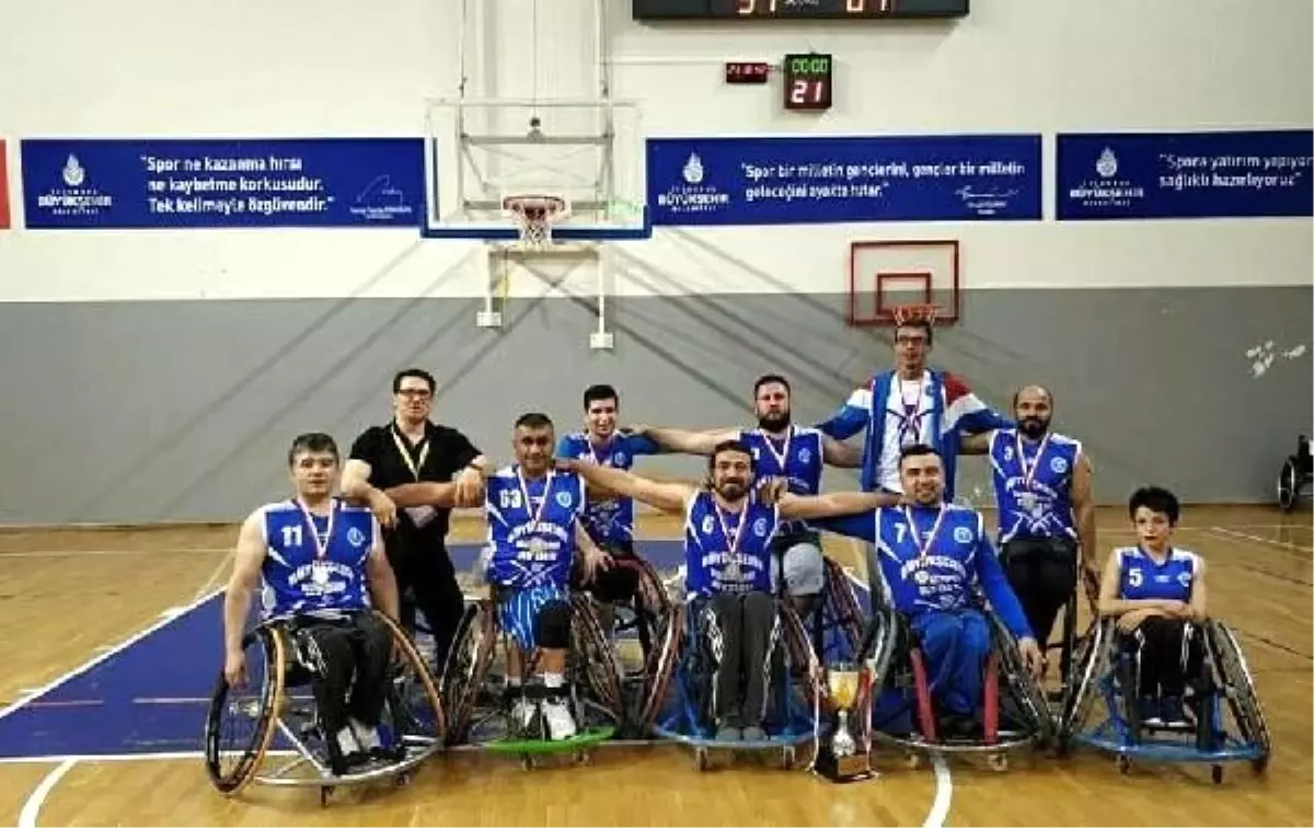 Engelli basketbolculardan lisans ücreti istediler