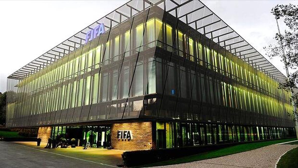 FIFA\'nın eski başkan yardımcısına rüşvet cezası!
